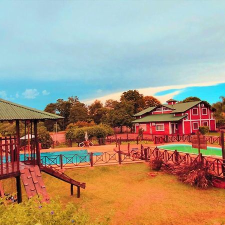 El Manantial De Iguazu Villa Puerto Iguazu Bagian luar foto