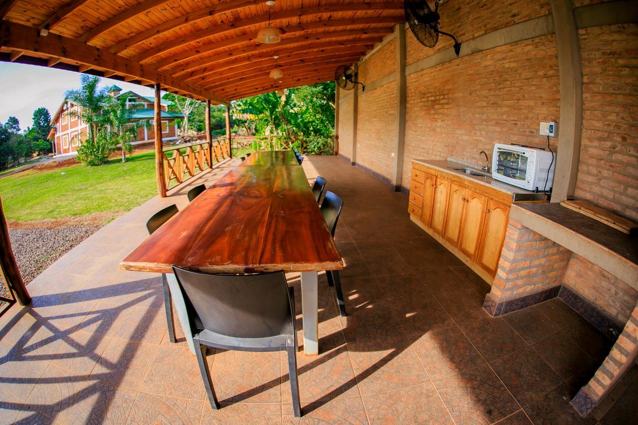 El Manantial De Iguazu Villa Puerto Iguazu Bagian luar foto